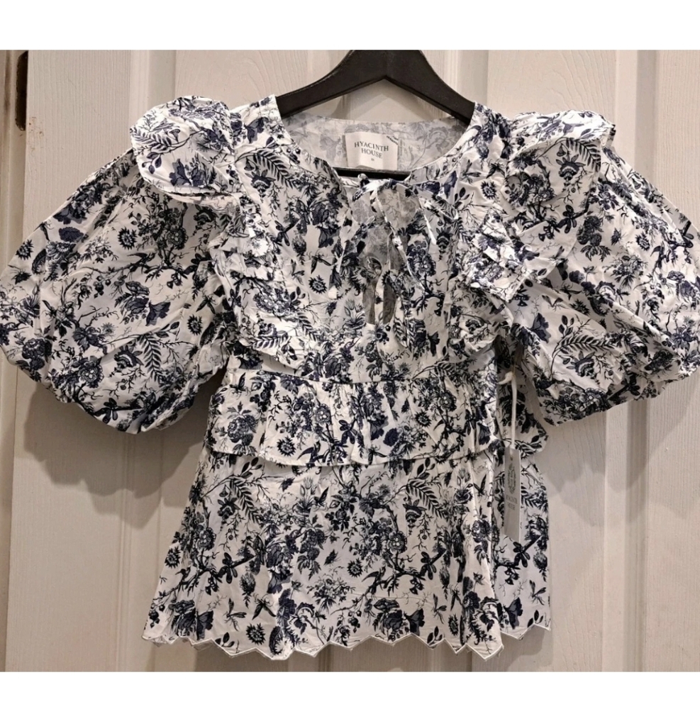 Hyacinth House Navy Floral Ruffle Nadia Blouse XS